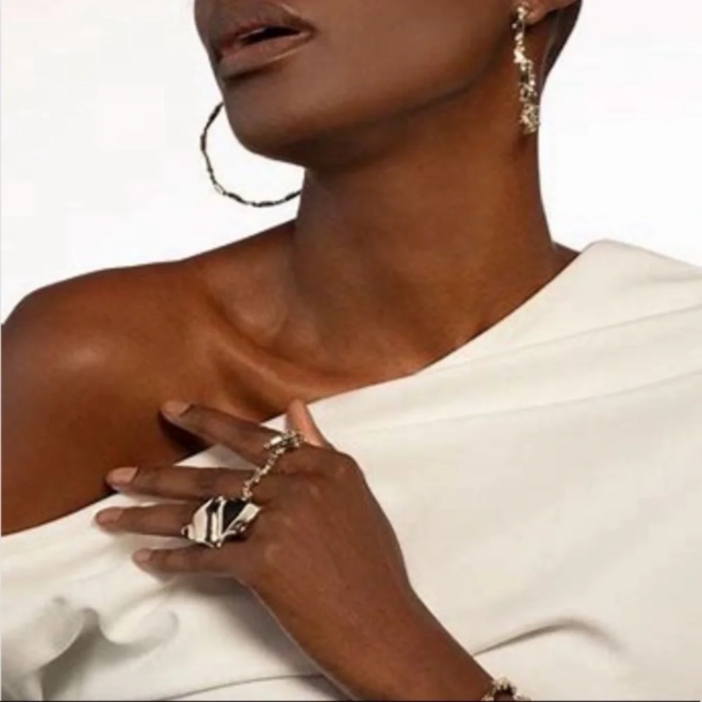 ALEXIS BITTAR Crumpled Metal Graceful Leaf Shaped Sculpted Yellow Gold Ring
